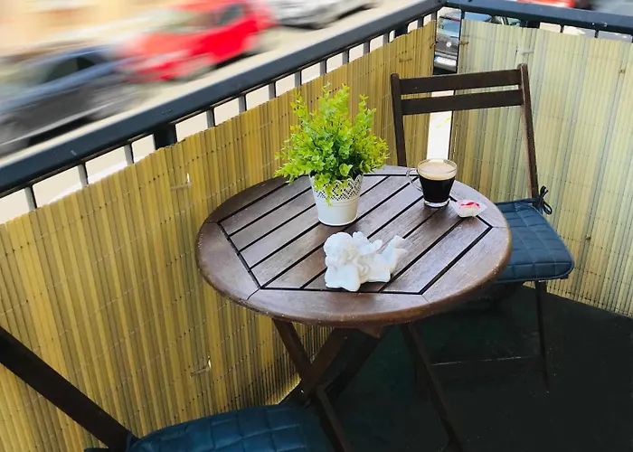 Apartment Gemütliches Mit Balkon In Zentraler Lage *